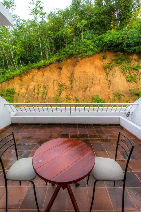 Sleek Hotel เคแกล ภายนอก รูปภาพ