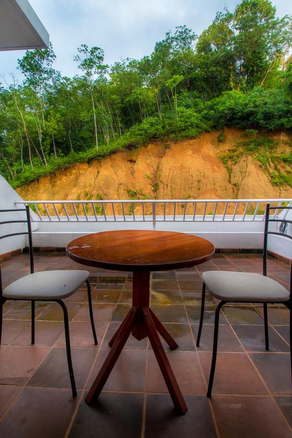 Sleek Hotel เคแกล ภายนอก รูปภาพ